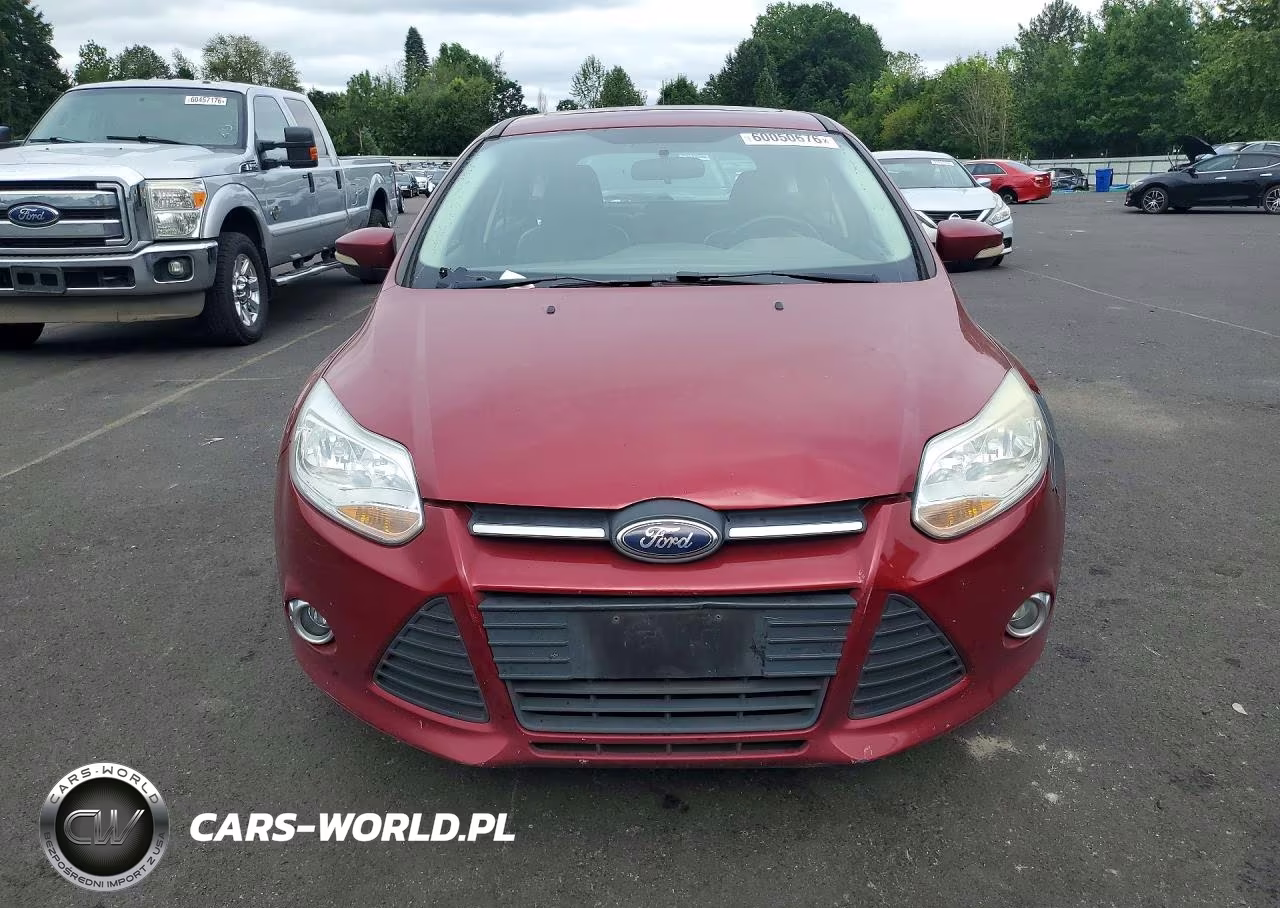 2013 Ford Focus Se VIN:1FADP3K28DL184921 - 5