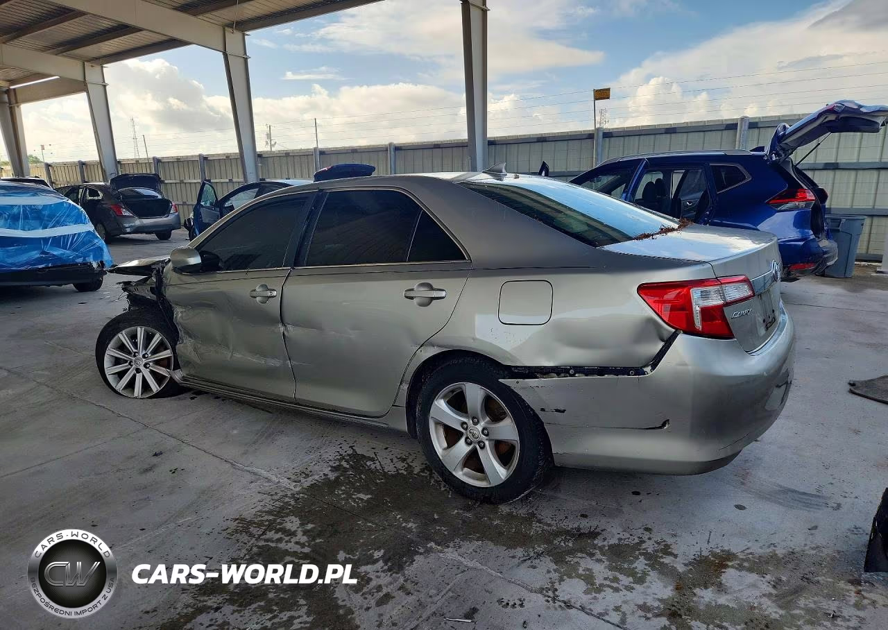2013 Toyota Camry Hybrid Xle VIN:4T1BD1FK8DU077057 - 2