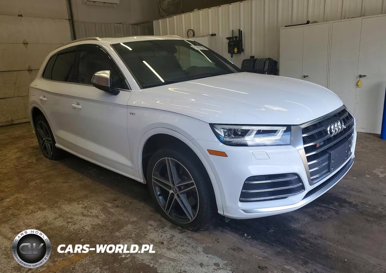 2018 Audi Sq5 Premium Plus VIN:WA1A4AFY9J2008710 - 4