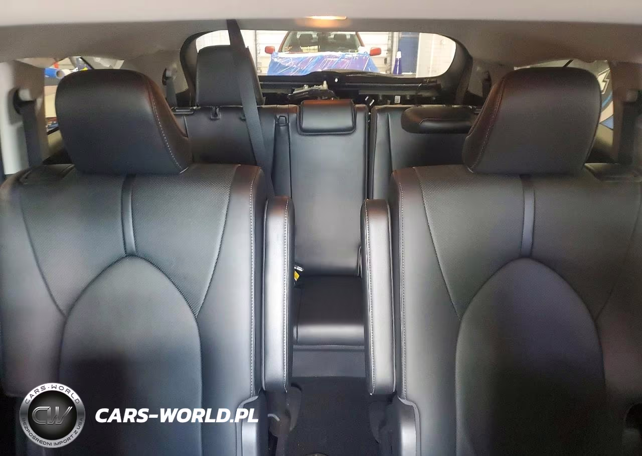 2021 Toyota Highlander Limited VIN:5TDDZRBH7MS090698 - 10