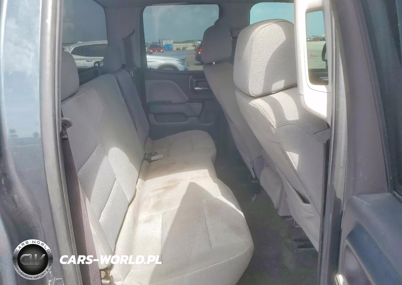 2017 Chevrolet Silverado C1500 VIN:1GCRCNEH6HZ231275 - 10