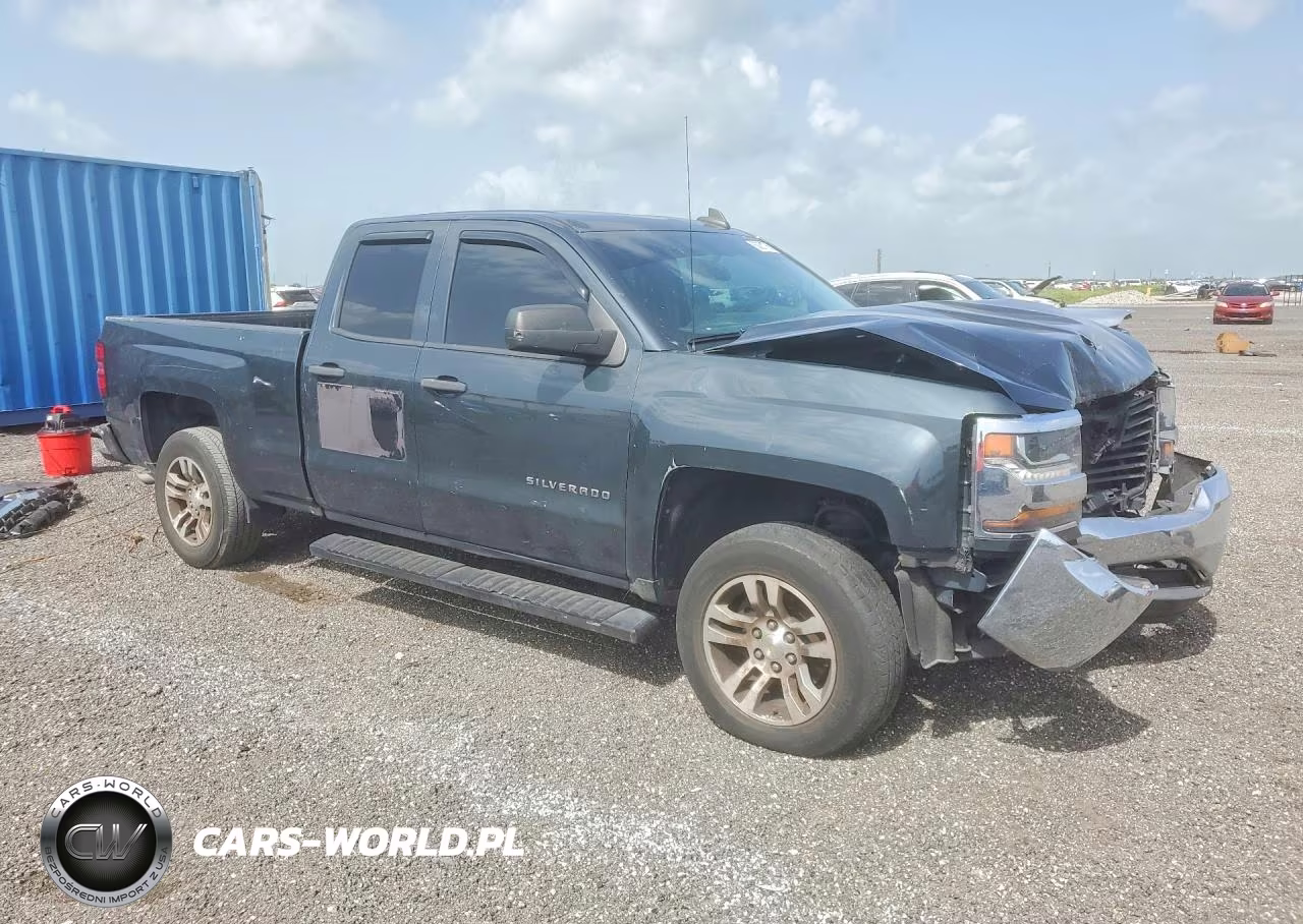 2017 Chevrolet Silverado C1500 VIN:1GCRCNEH6HZ231275 - 4
