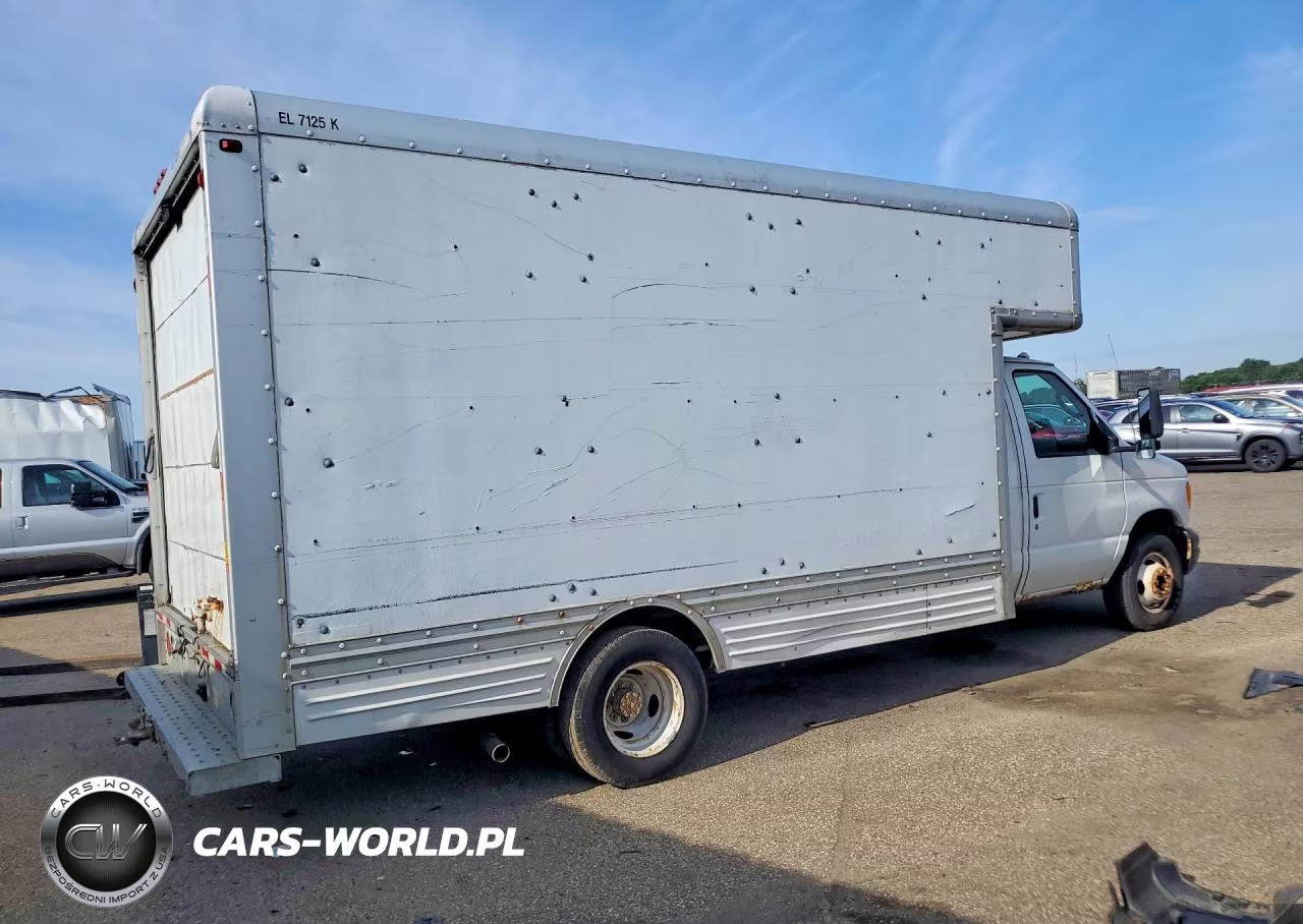 2006 Ford E450 Box Truck VIN:1FDXE45SX6HA86621 - 3