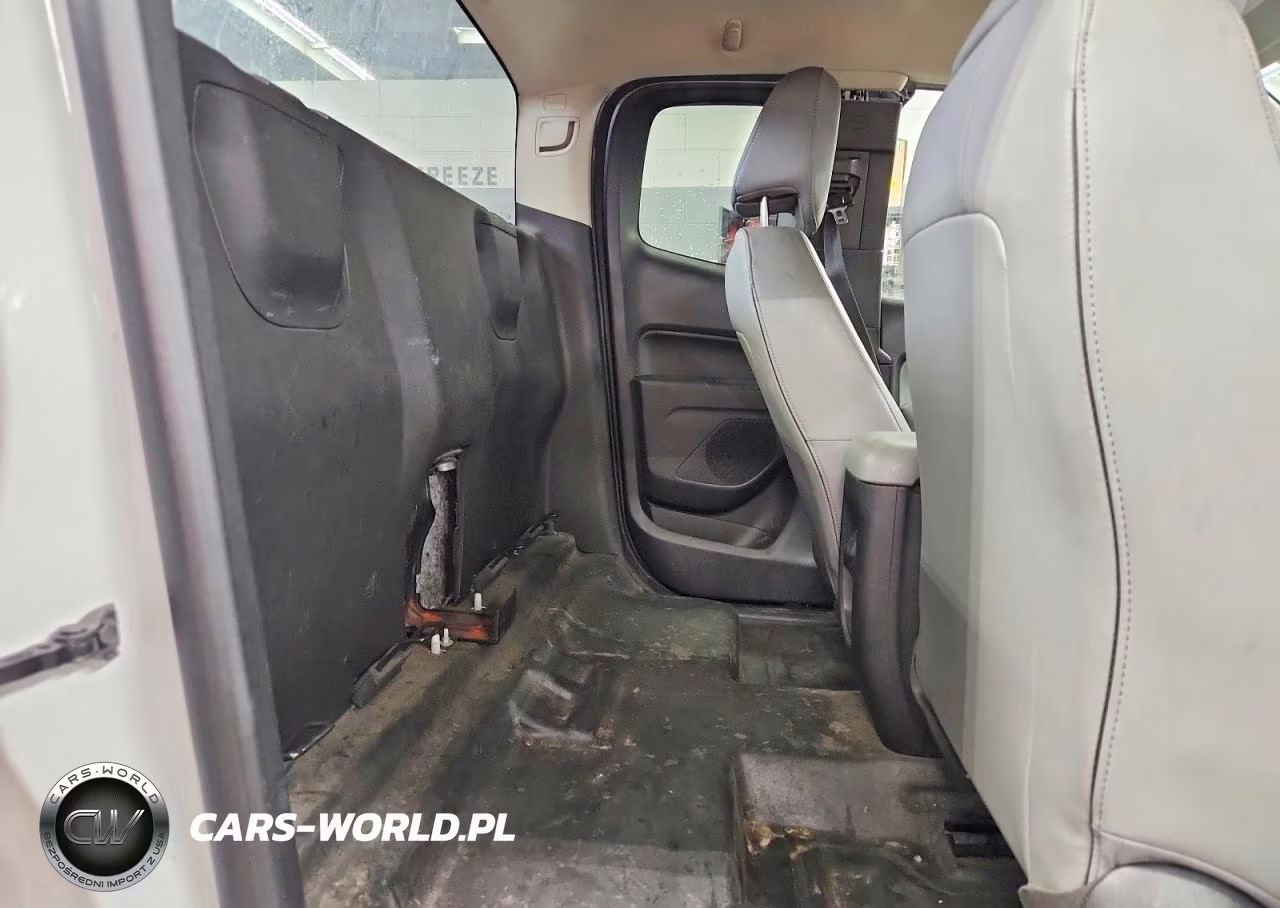 2019 Chevrolet Colorado VIN:1GCHSBEA2K1330942 - 10