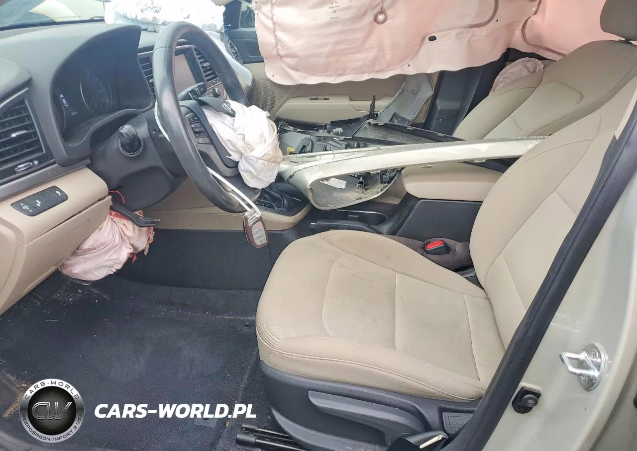 2018 Hyundai Elantra Value Edition VIN:5NPD84LF5JH386176 - 7