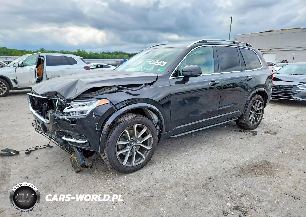2017 Volvo Xc90 T6 – zdjęcie 1 z 13
