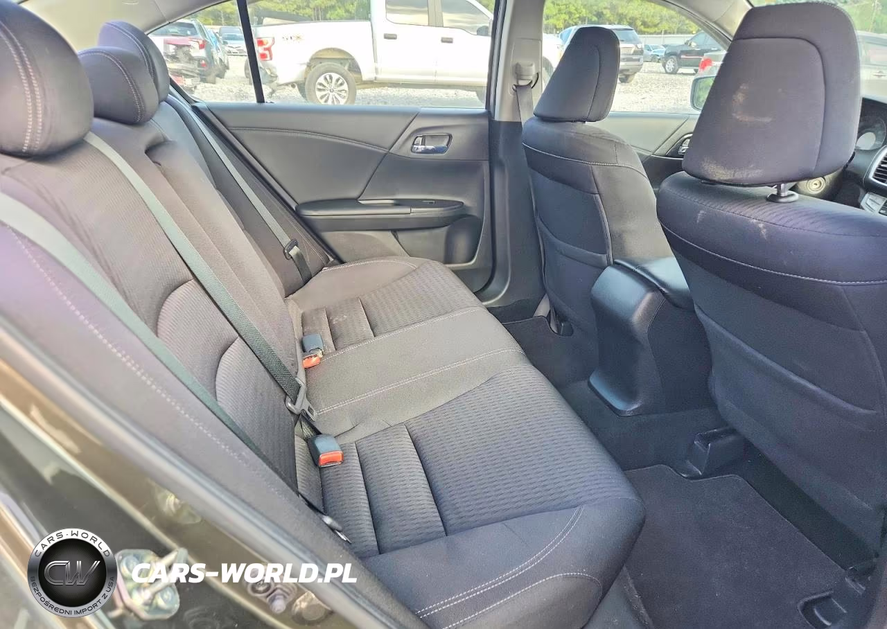 2015 Honda Accord Sport VIN:1HGCR2F56FA112467 - 10