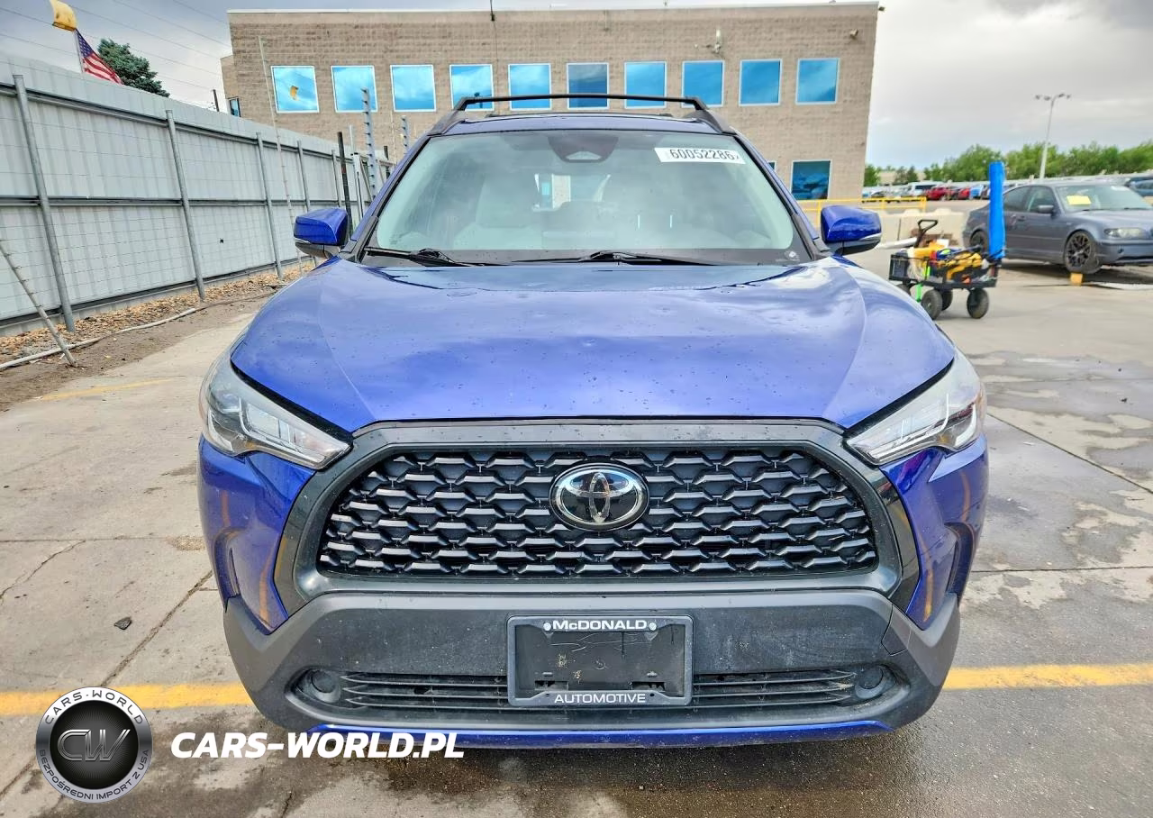 2024 Toyota Corolla Cross Le VIN:7MUCAAAG5RV073568 - 5