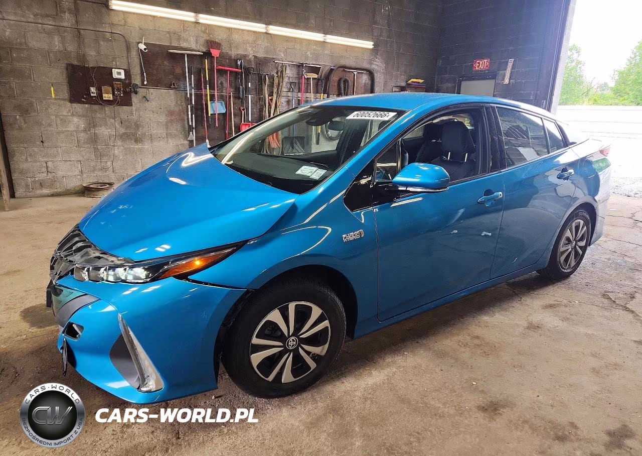 2017 Toyota Prius Prime Premium – zdjęcie 1 z 13