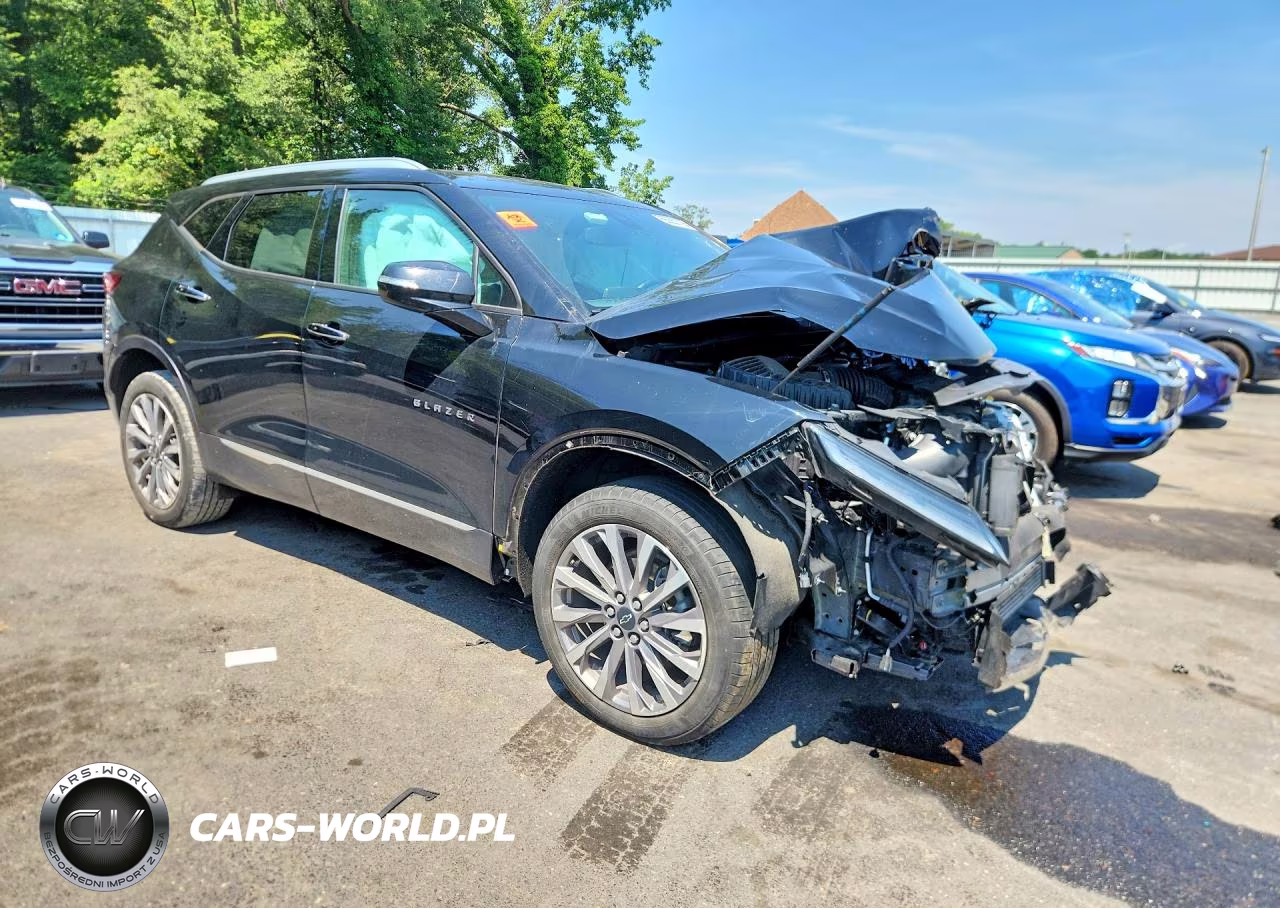2023 Chevrolet Blazer Premier VIN:3GNKBLR43PS105426 - 4