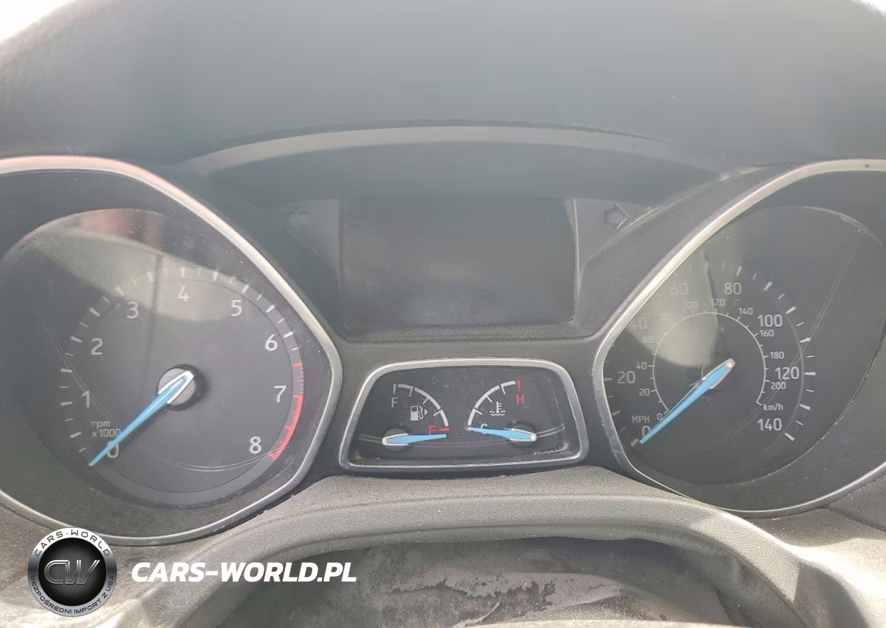 2015 Ford Focus Se VIN:1FADP3K25FL340514 - 9