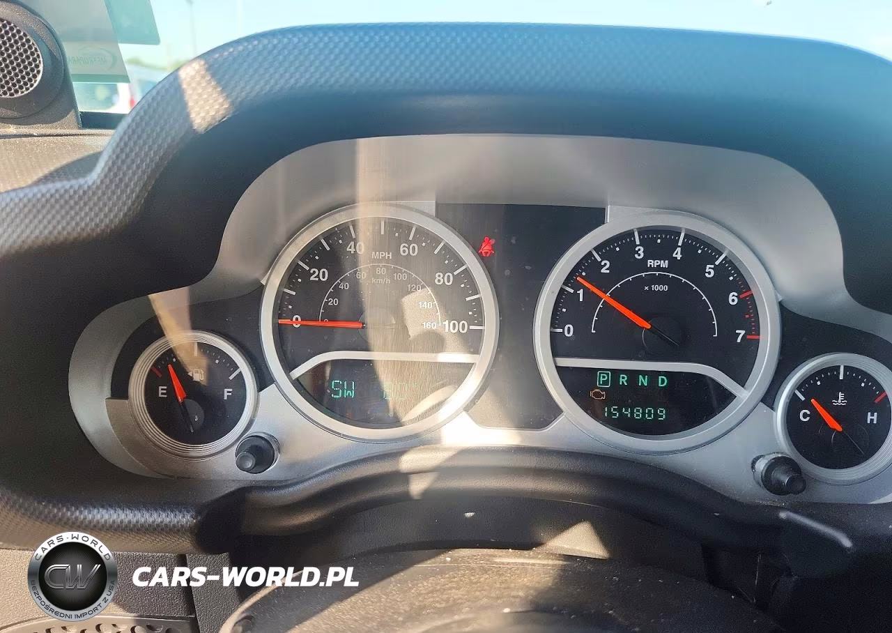 2010 Jeep Wrangler Sport VIN:1J4GA2D14AL138628 - 9