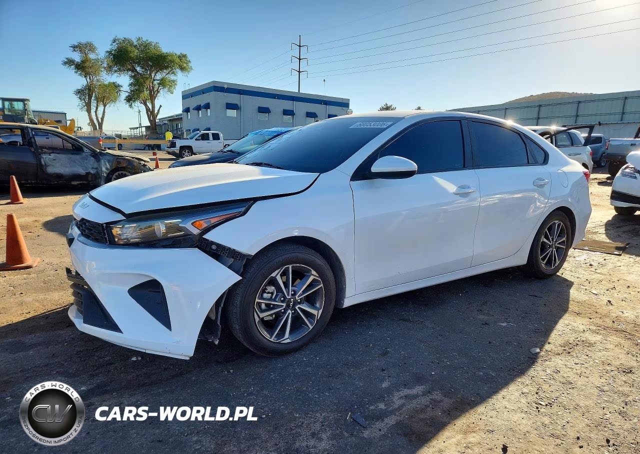 2022 Kia Forte Lxs VIN:3KPF24AD0NE440053 - 1