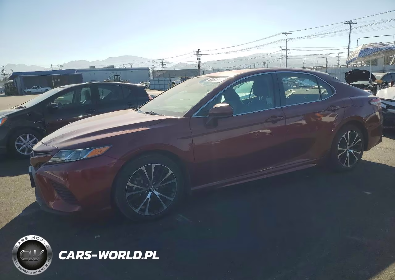 2018 Toyota Camry Se – zdjęcie 1 z 12