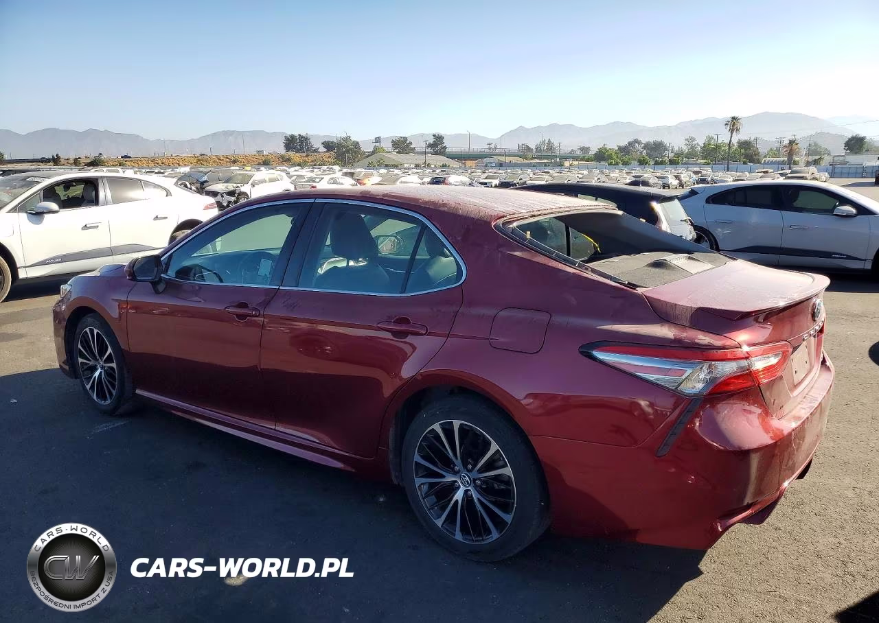2018 Toyota Camry Se VIN:4T1B11HK9JU556797 - 2
