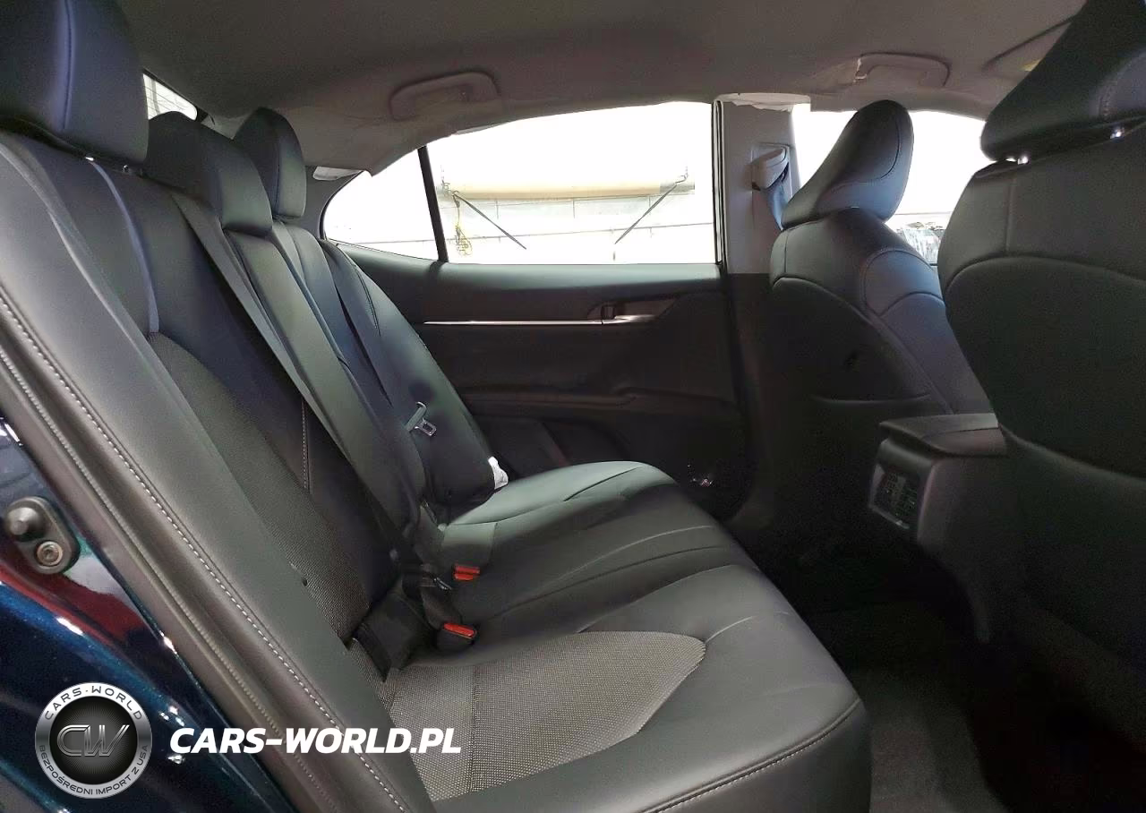 2021 Toyota Camry Xle VIN:4T1F11BK5MU045456 - 10