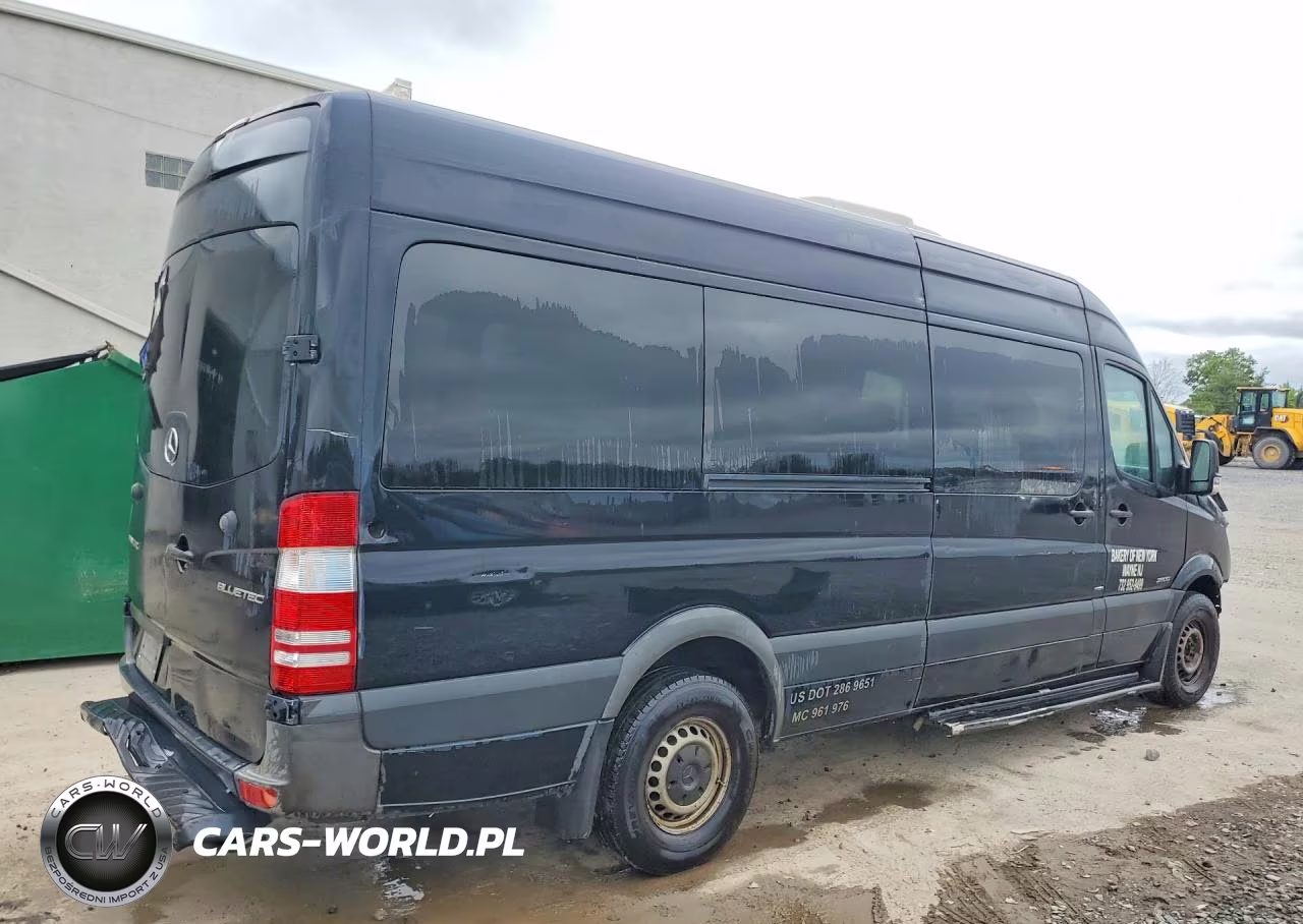 2014 Mercedes-Benz Sprinter Delivery Van VIN:WDZPE8CC2E5940377 - 3