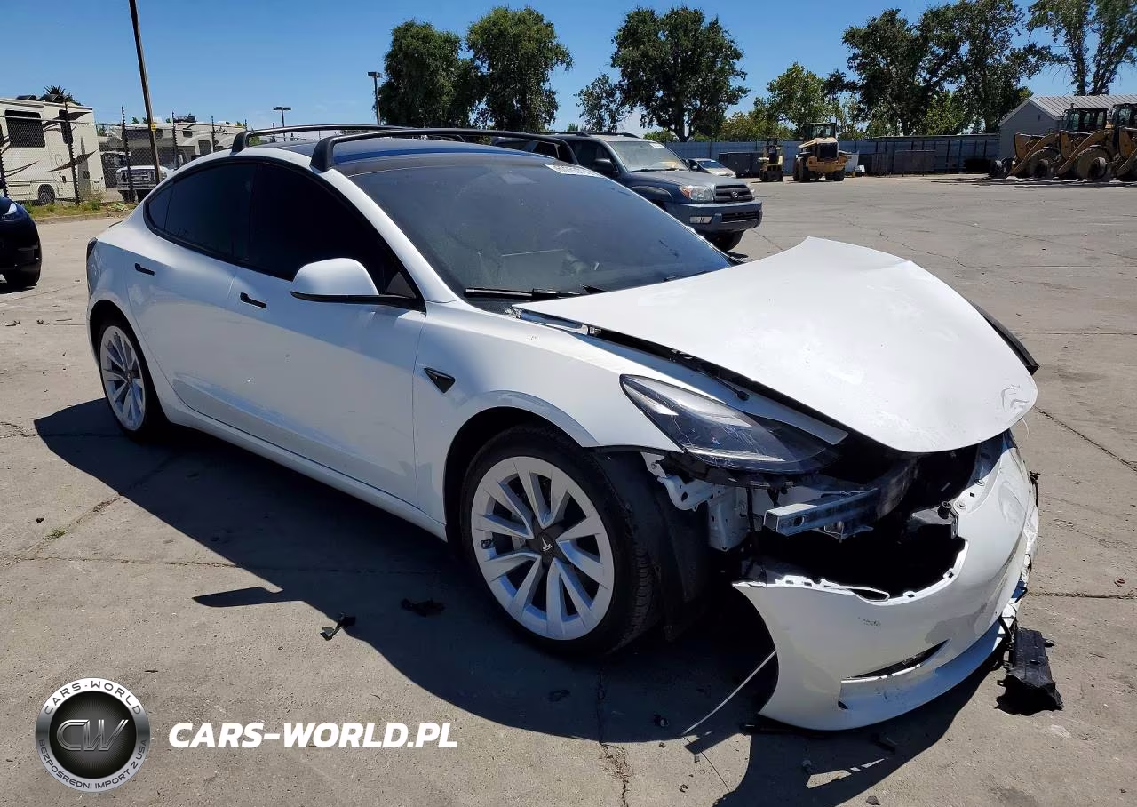 2023 Tesla Model 3 VIN:5YJ3E1EB7PF706912 - 4