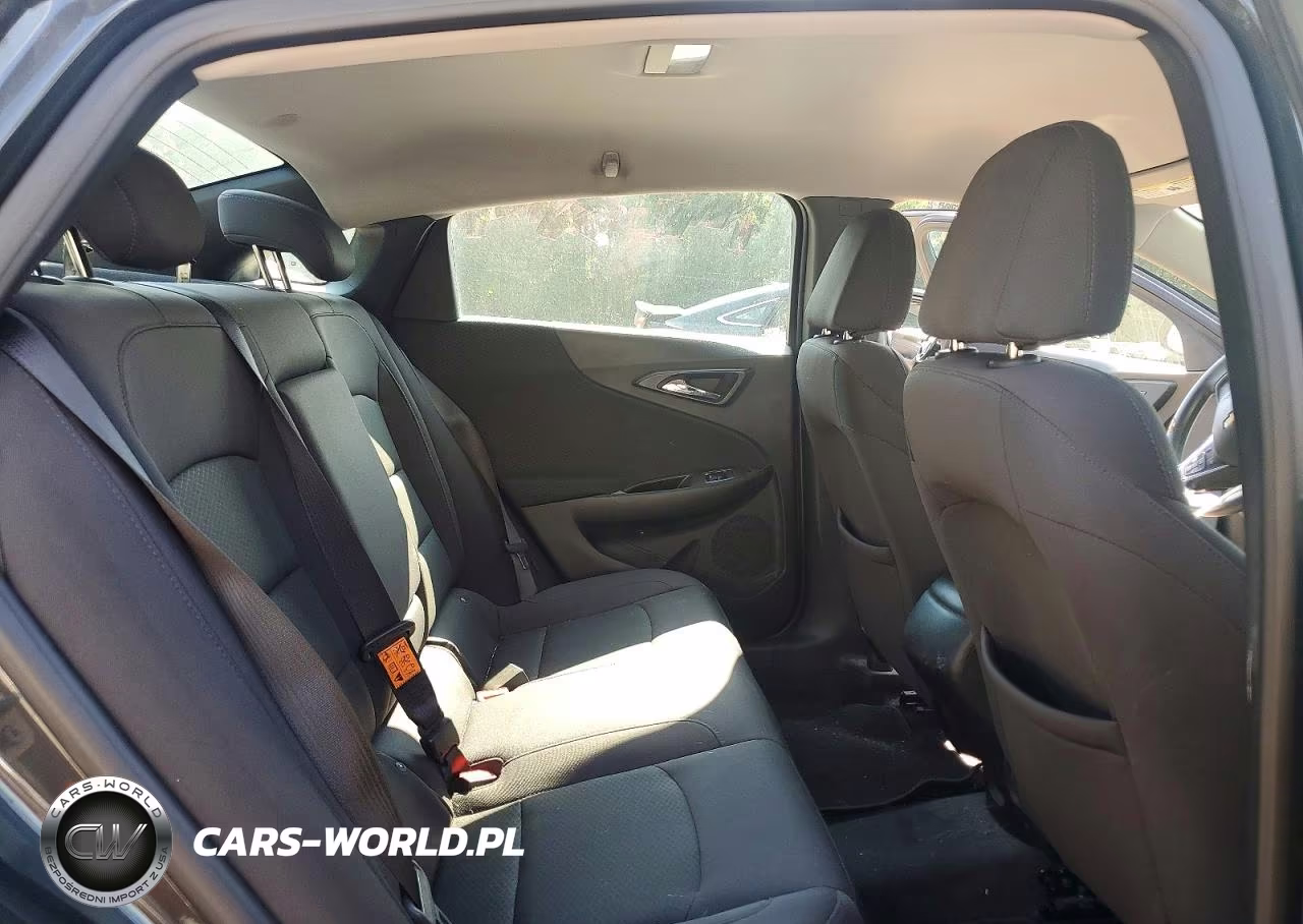2017 Chevrolet Malibu Ls VIN:1G1ZC5ST7HF262991 - 10