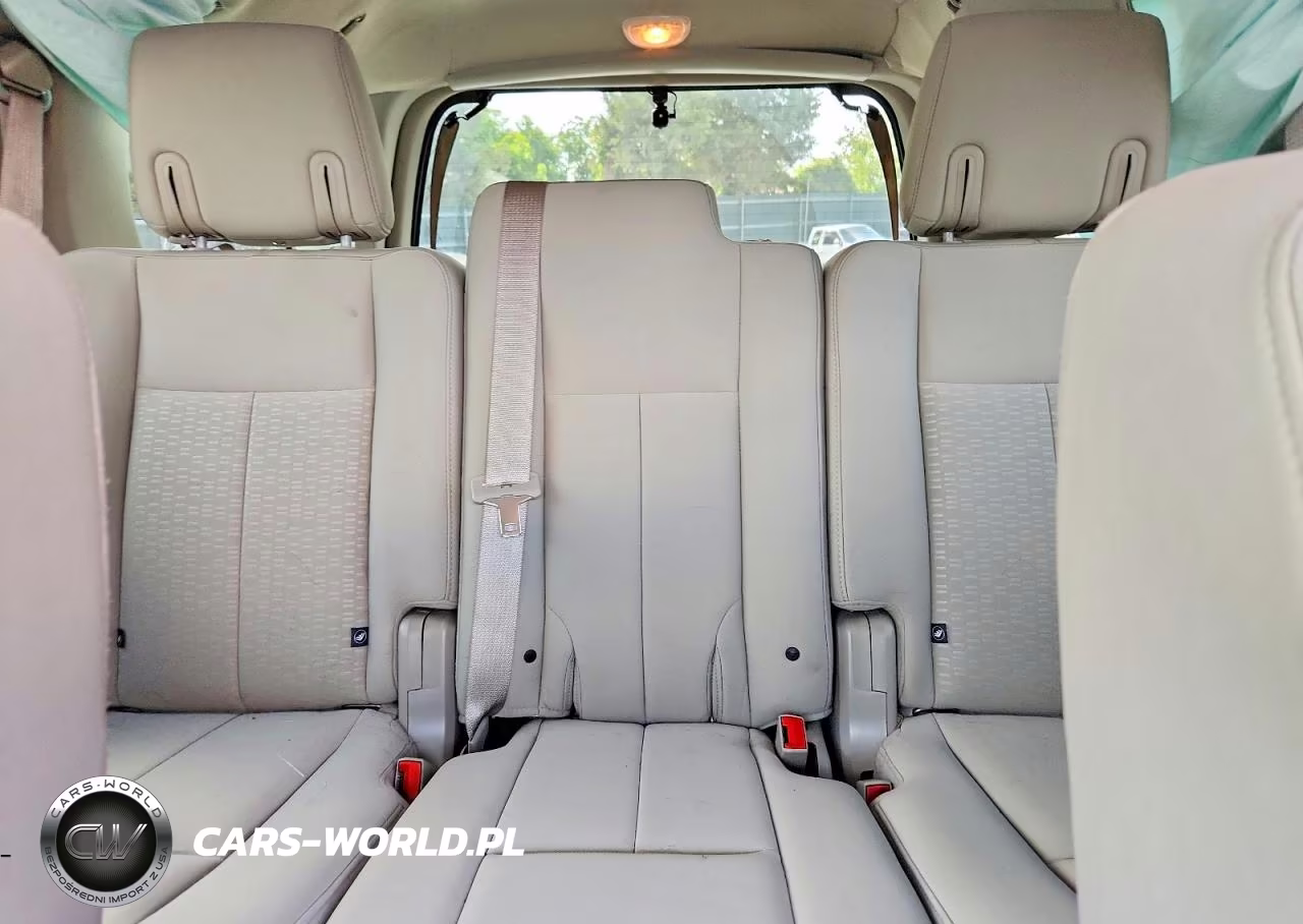 2010 Ford Expedition Xlt VIN:1FMJU1G58AEB54908 - 10