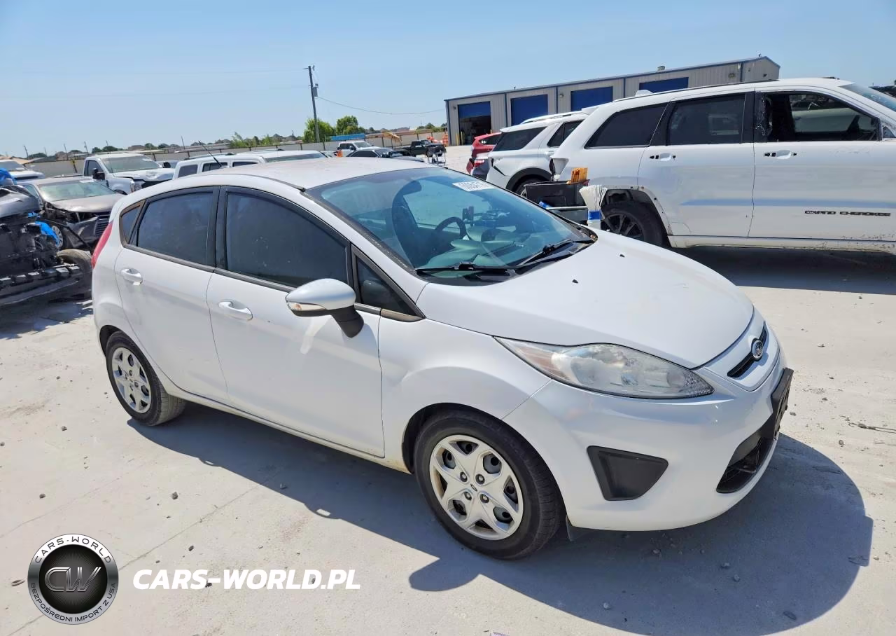 2013 Ford Fiesta Se VIN:3FADP4EJXDM204352 - 4