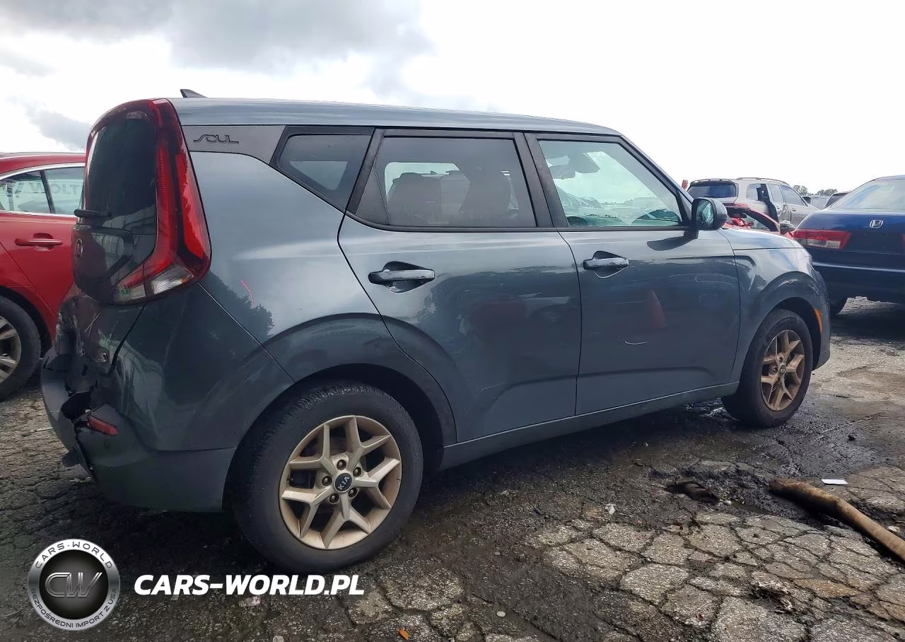 2021 Kia Soul S VIN:KNDJ23AUXM7769894 - 3