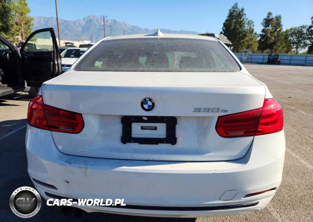 2018 BMW 330E VIN:WBA8E1C54JA178276 - 6