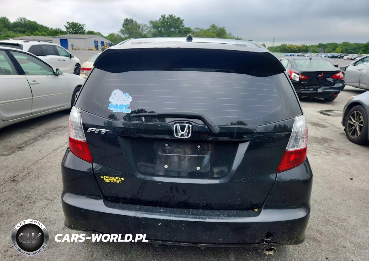 2011 Honda Fit Sport VIN:JHMGE8H58BC014291 - 6