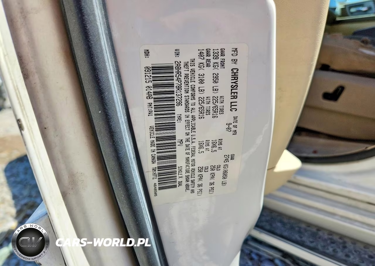 2008 Chrysler Town & Country Touring VIN:2A8HR54P78R137296 - 13