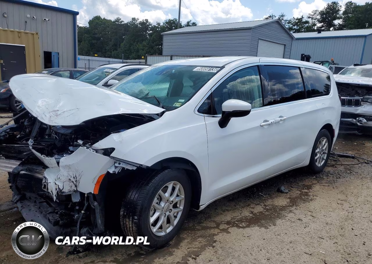 2023 Chrysler Pacifica Touring L – zdjęcie 1 z 13