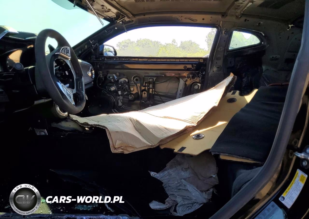 2017 Chevrolet Camaro Zl1 VIN:1G1FJ1R66H0196695 - 7