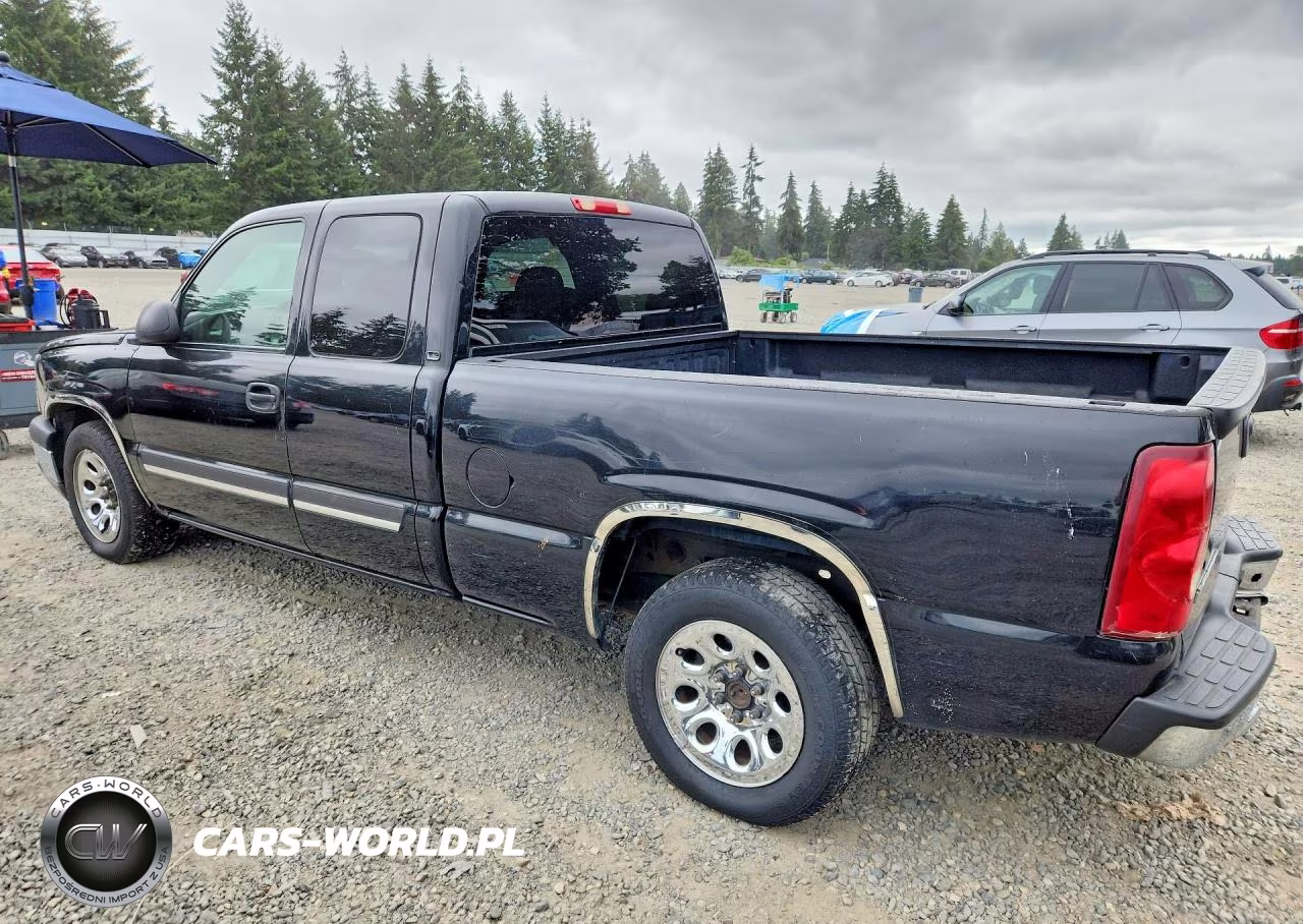2003 Chevrolet Silverado C1500 VIN:2GCEC19T831244018 - 2
