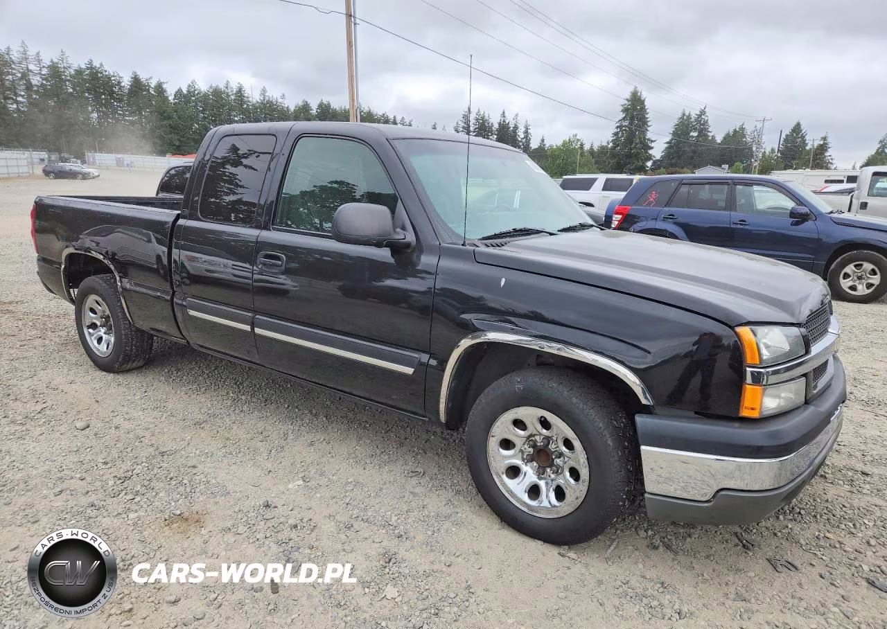 2003 Chevrolet Silverado C1500 VIN:2GCEC19T831244018 - 4