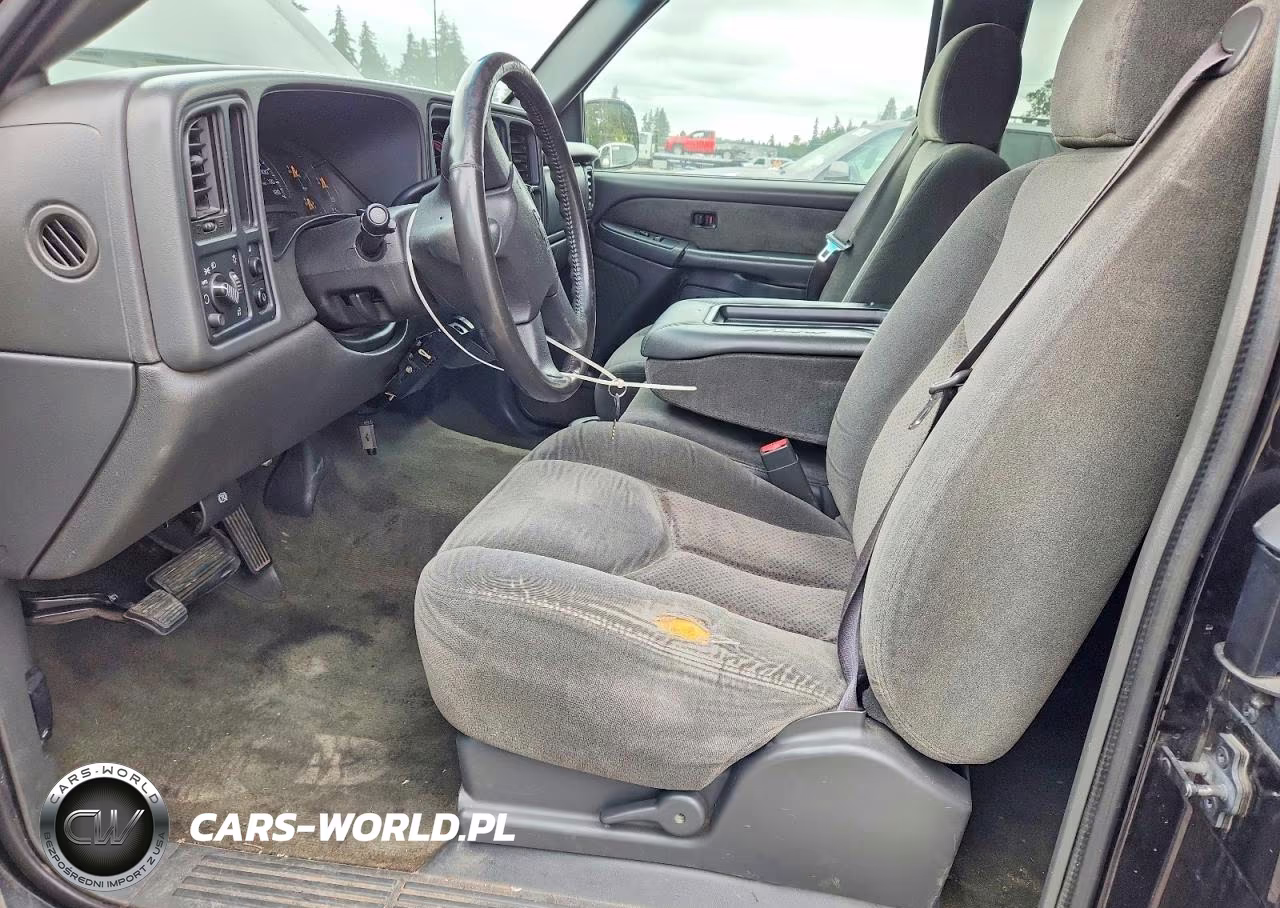 2003 Chevrolet Silverado C1500 VIN:2GCEC19T831244018 - 7