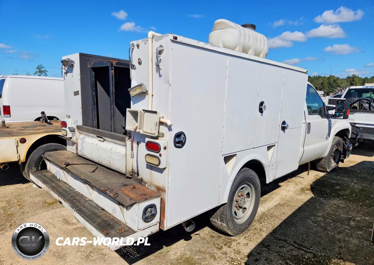 2016 Ford F350 Super Duty VIN:1FDRF3ET5GEA72640 - 3