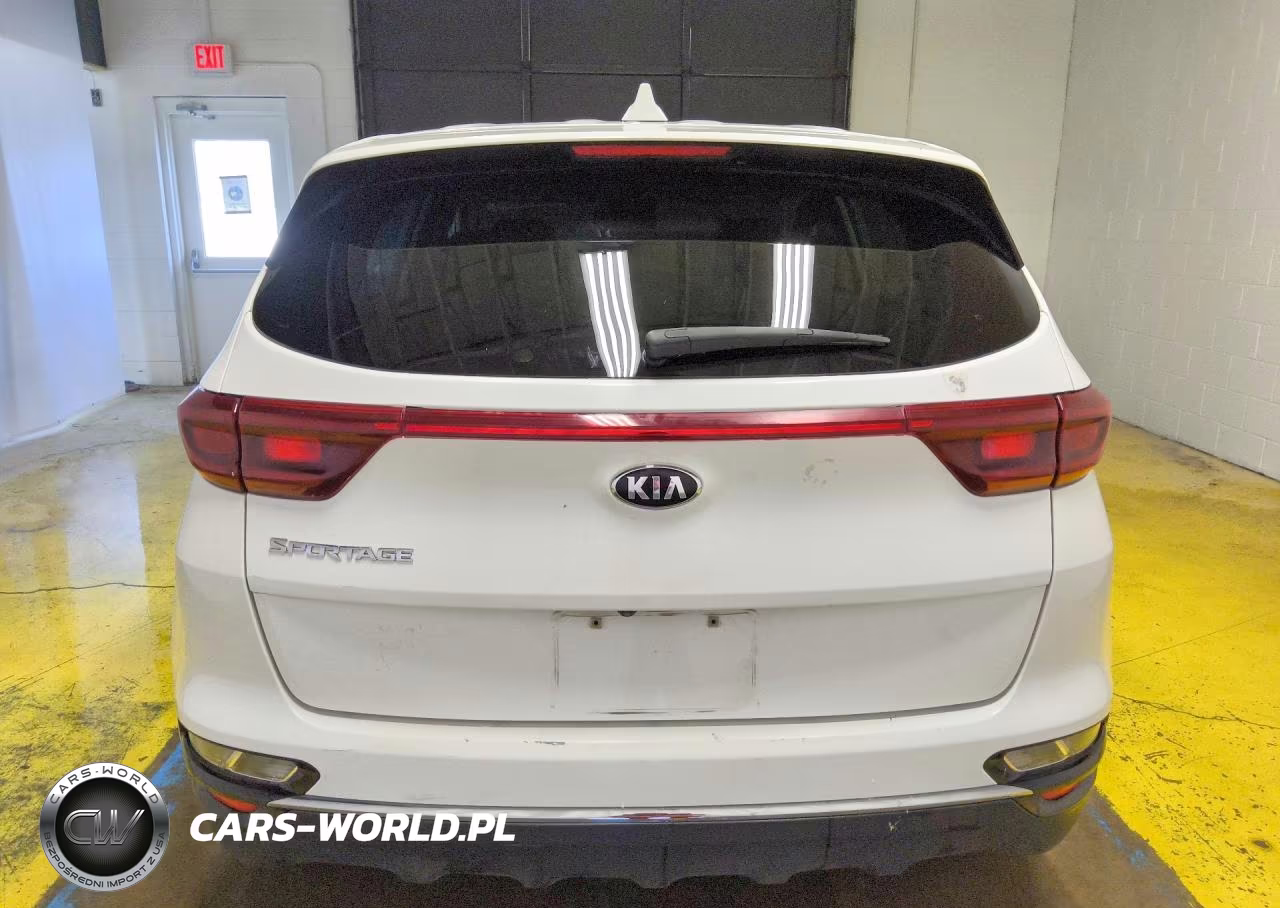 2020 Kia Sportage Lx VIN:KNDPM3AC8L7687768 - 6