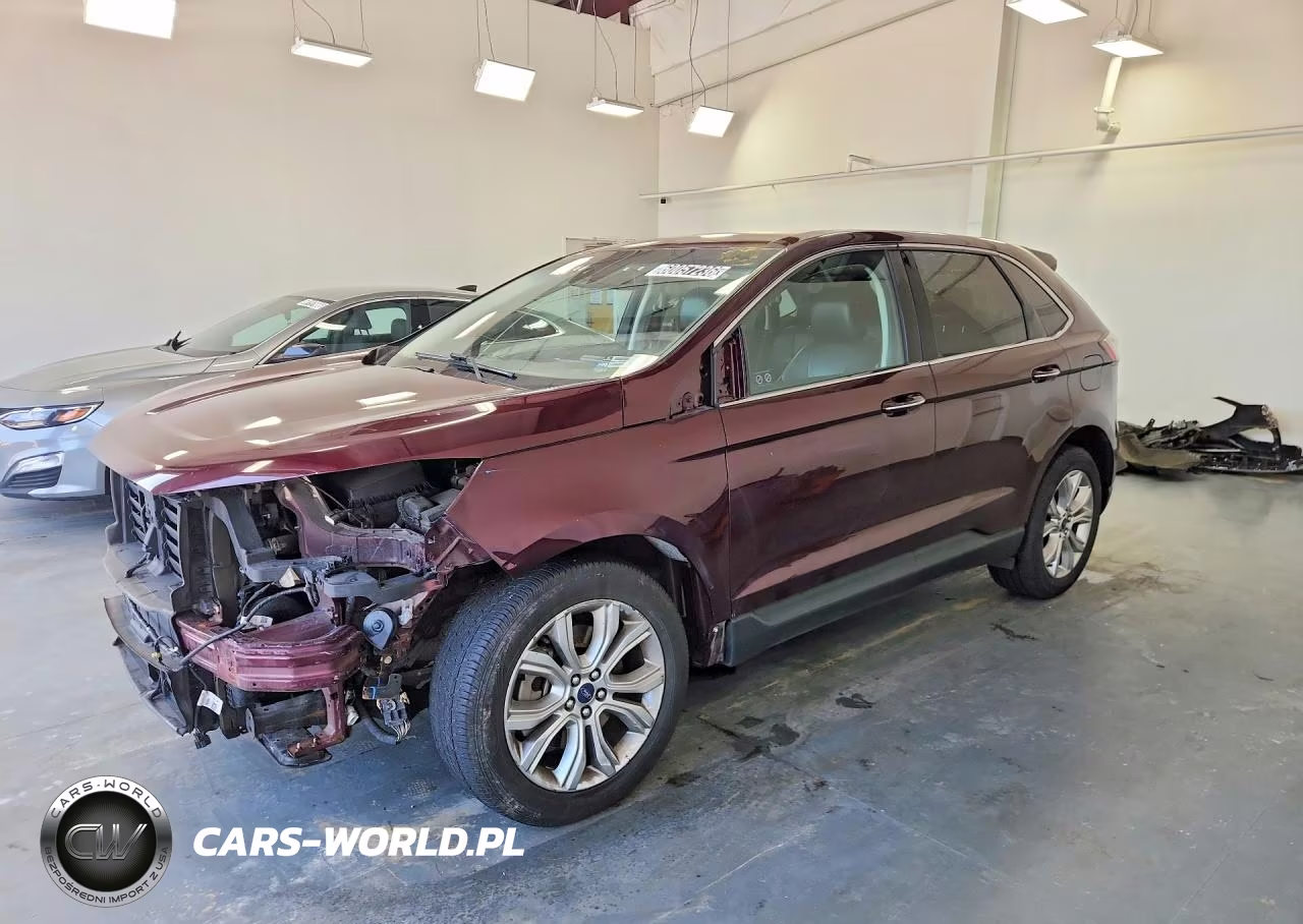 2021 Ford Edge Titanium – zdjęcie 1 z 13