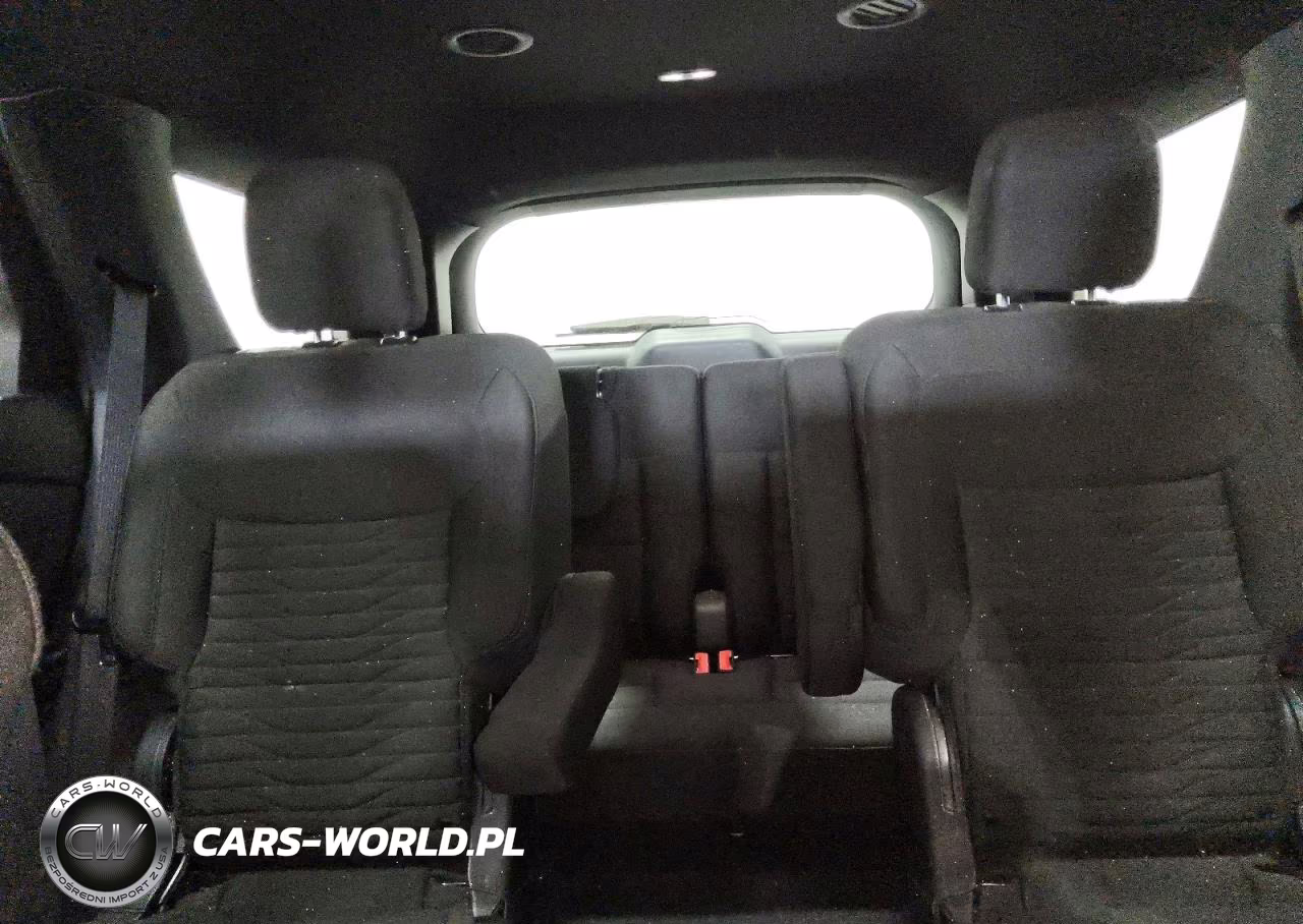 2020 Ford Explorer Xlt VIN:1FMSK8DH8LGB81664 - 10