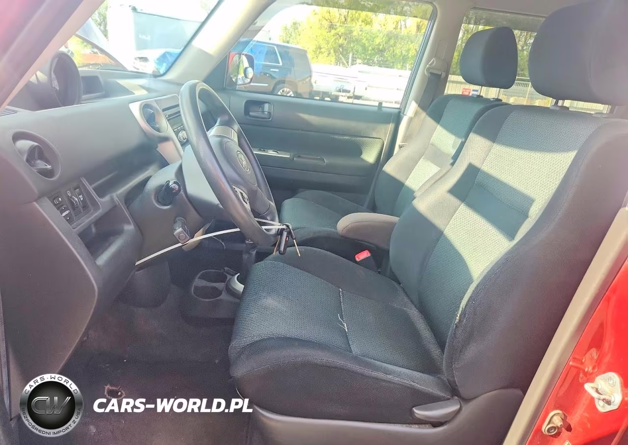 2006 Toyota Scion Xb VIN:JTLKT334564125730 - 7