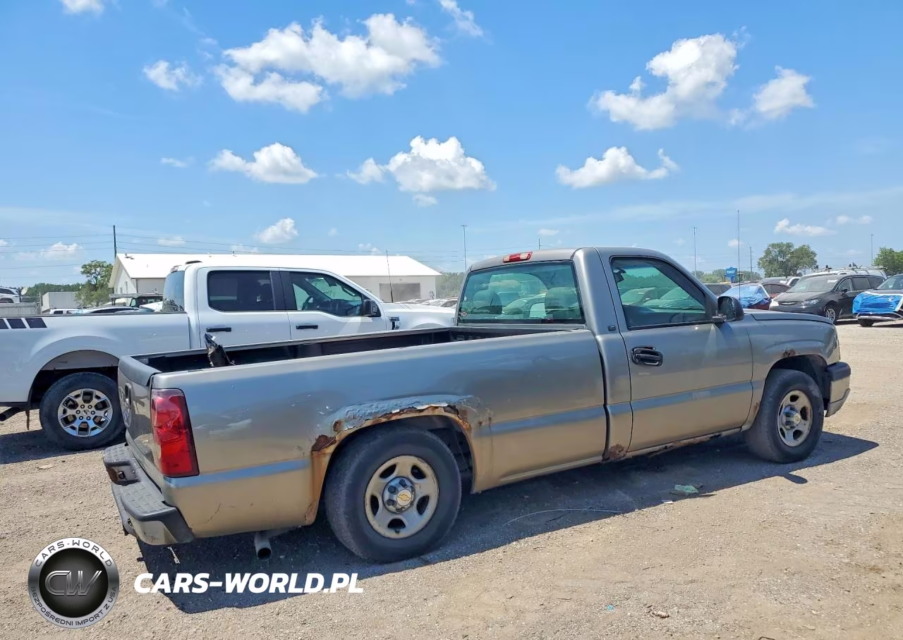 2003 Chevrolet Silverado C1500 VIN:1GCEC14V33Z247277 - 3