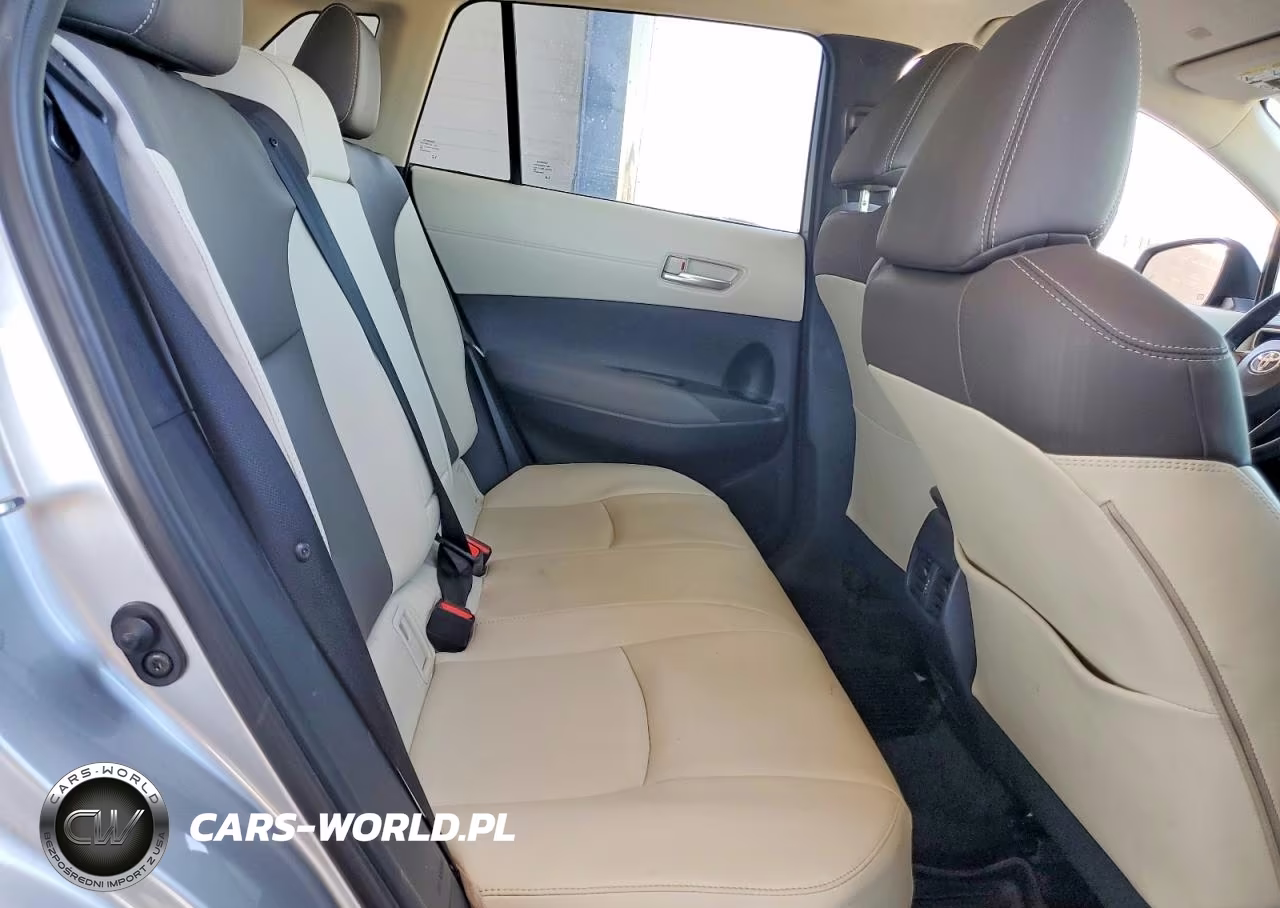 2022 Toyota Corolla Cross Xle VIN:7MUEAAAG7NV028375 - 10