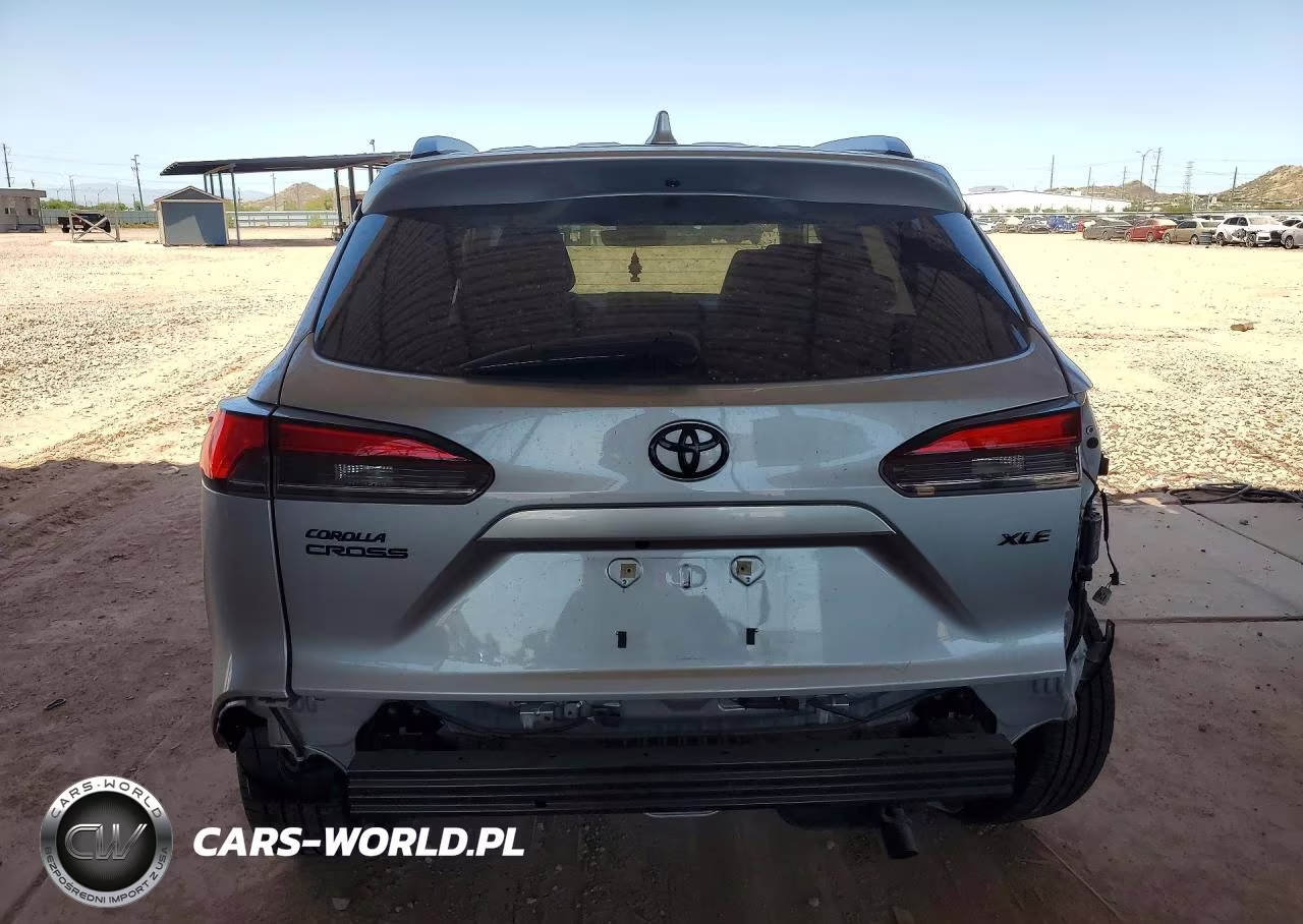 2022 Toyota Corolla Cross Xle VIN:7MUEAAAG7NV028375 - 6