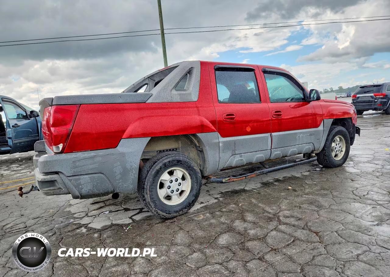 2002 Chevrolet Avalanche C1500 VIN:3GNEC13TX2G106714 - 3