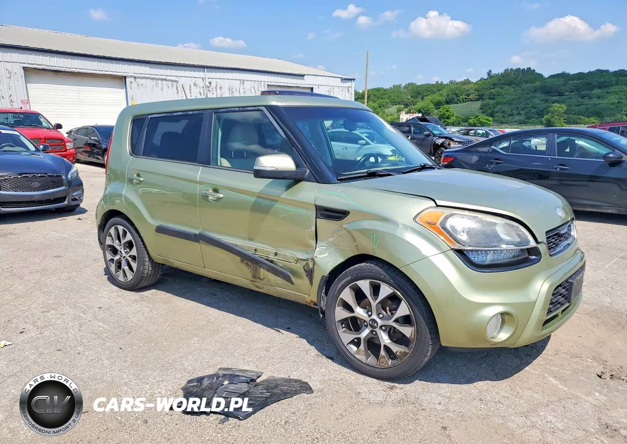 2013 Kia Soul ! VIN:KNDJT2A68D7517991 - 4