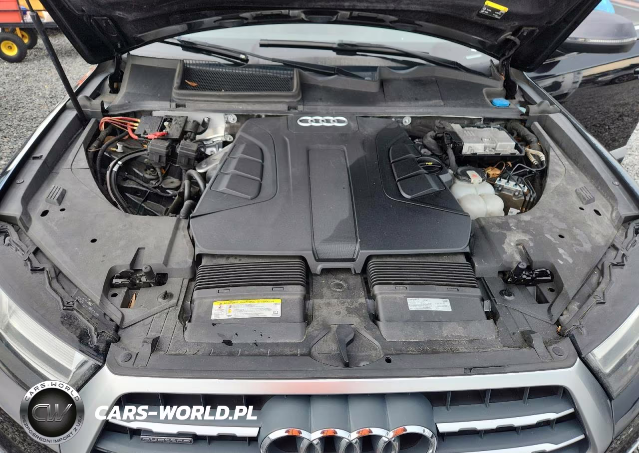 2019 Audi Q7 Premium Plus VIN:WA1LAAF76KD011322 - 12
