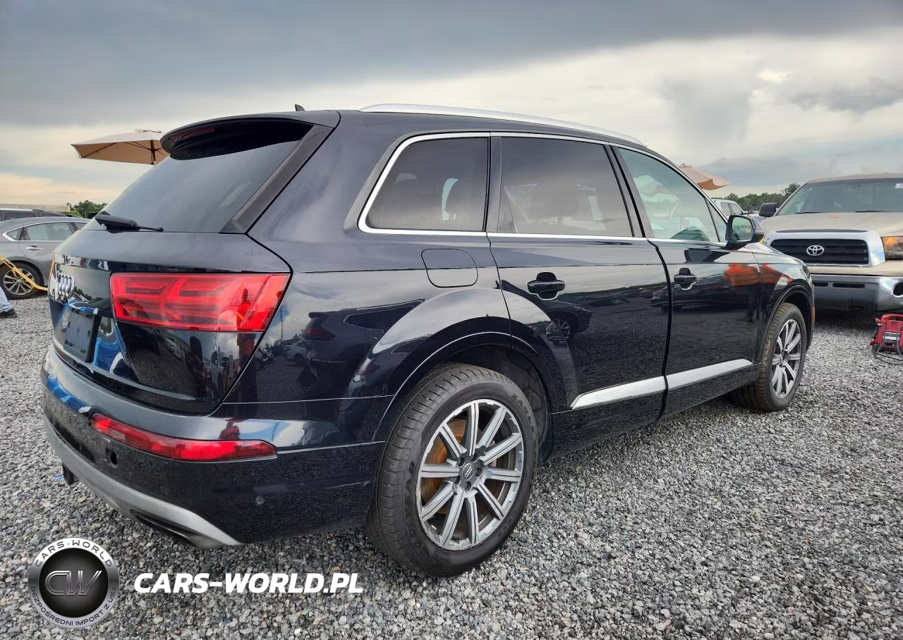 2019 Audi Q7 Premium Plus VIN:WA1LAAF76KD011322 - 3