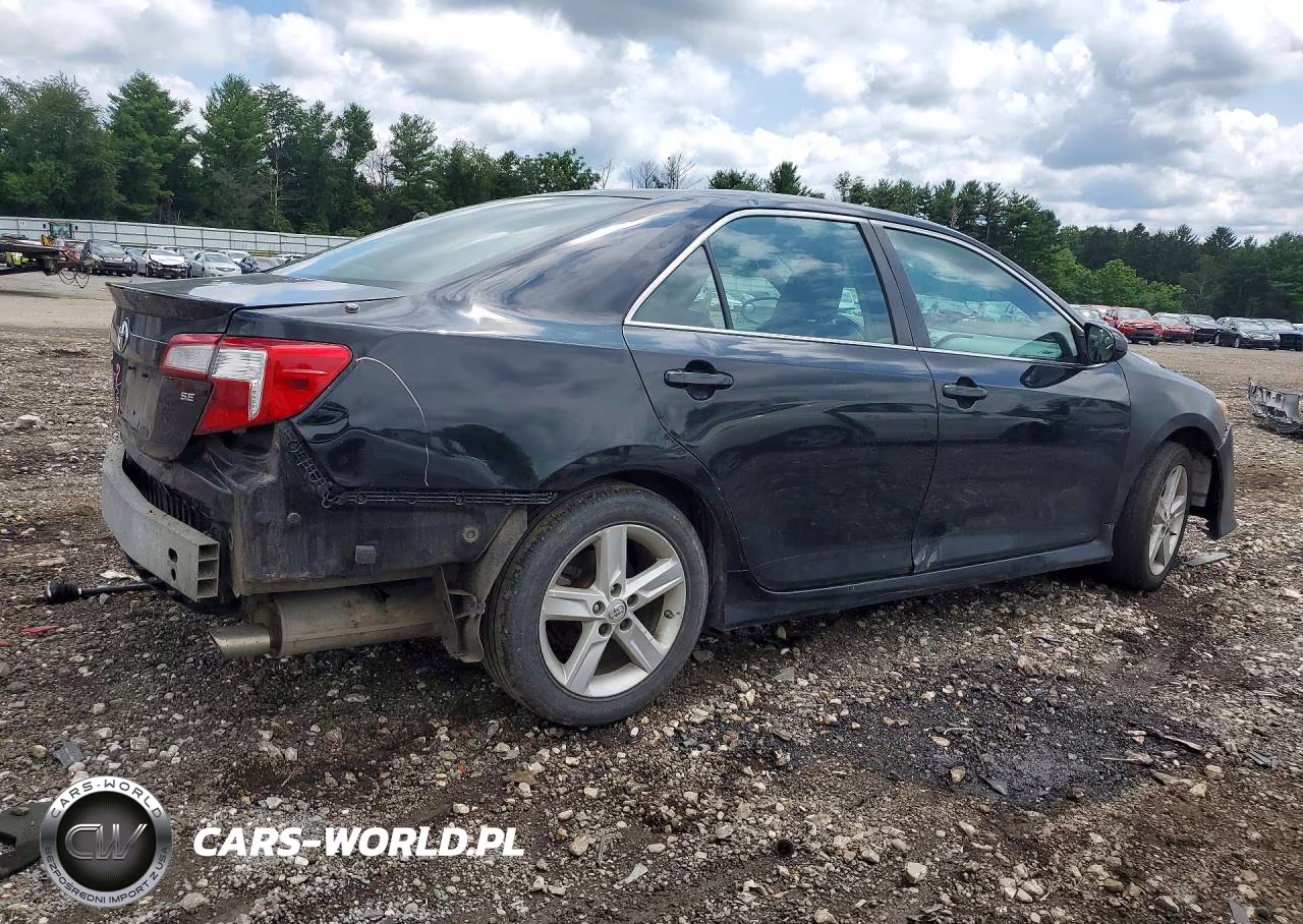 2014 Toyota Camry Se VIN:4T1BF1FK2EU336816 - 3