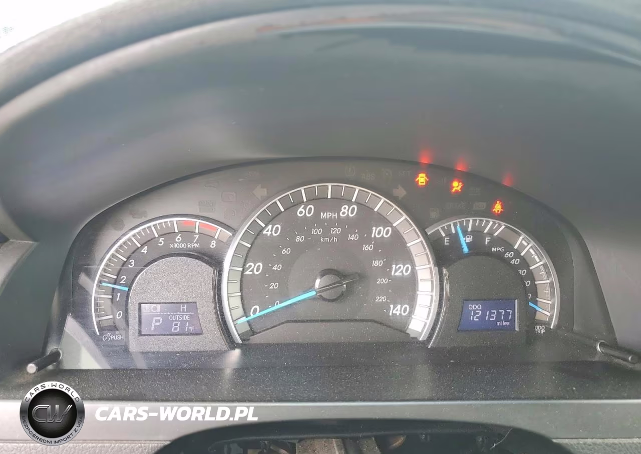 2014 Toyota Camry Se VIN:4T1BF1FK2EU336816 - 9