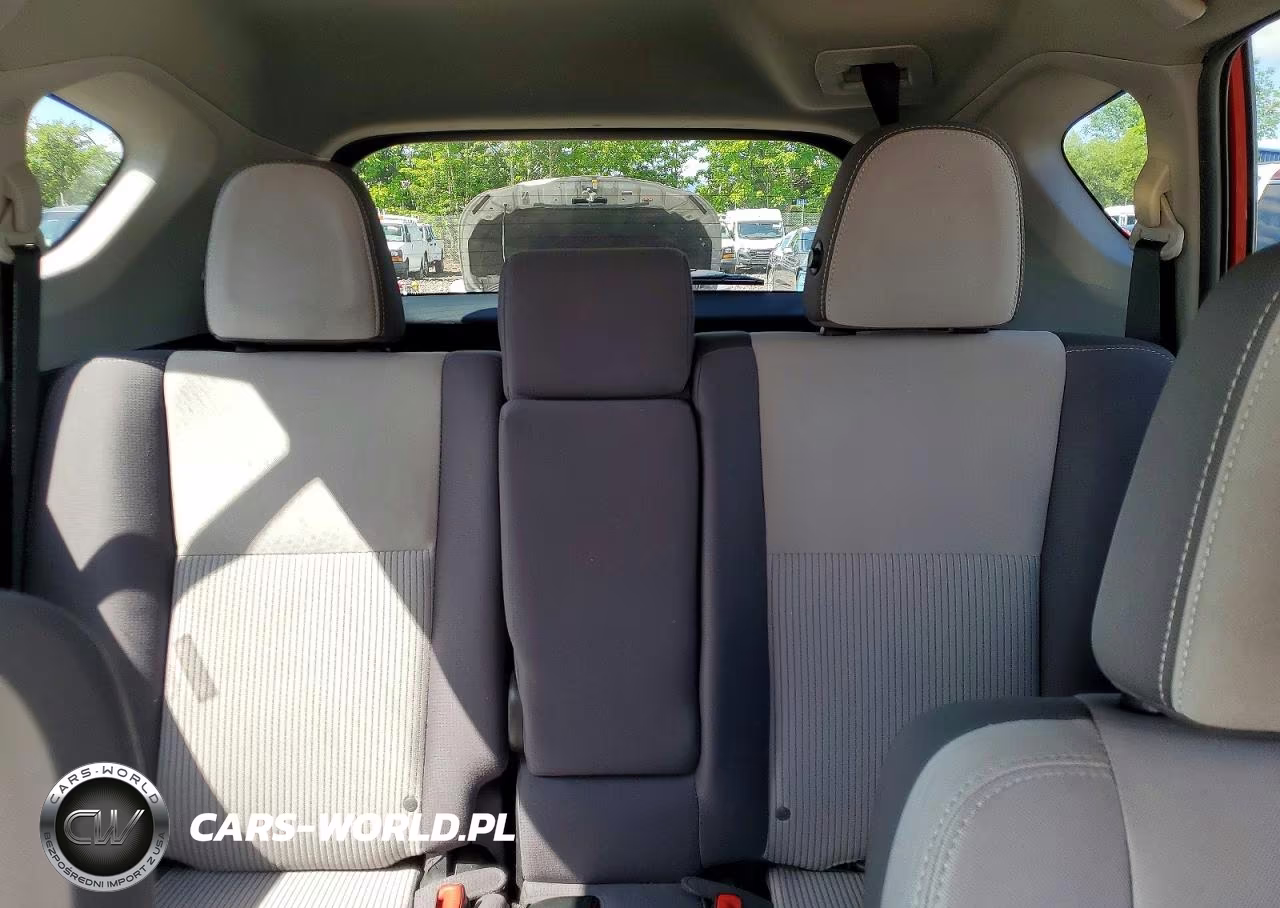 2015 Toyota Rav4 Xle VIN:2T3RFREV3FW266647 - 10