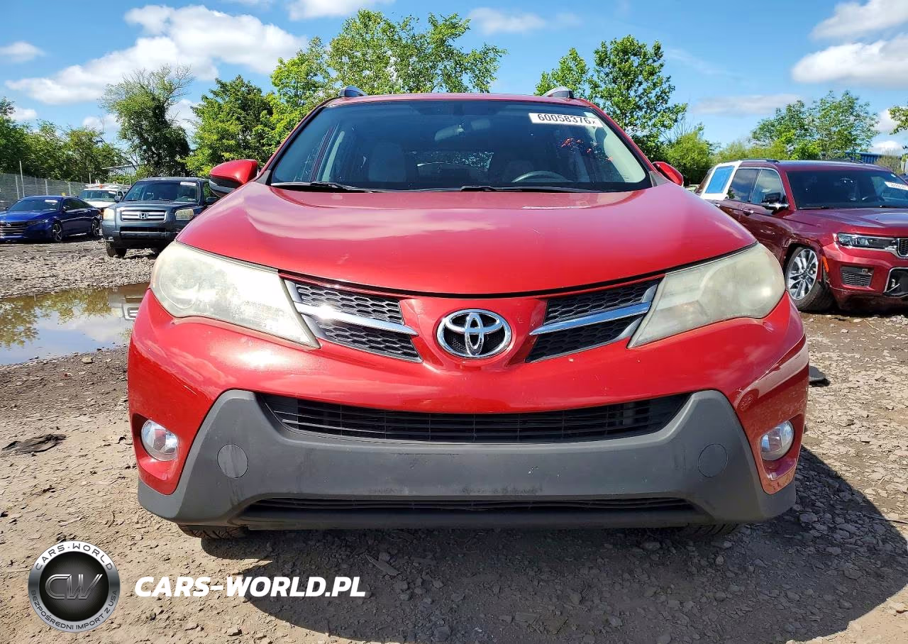2015 Toyota Rav4 Xle VIN:2T3RFREV3FW266647 - 5